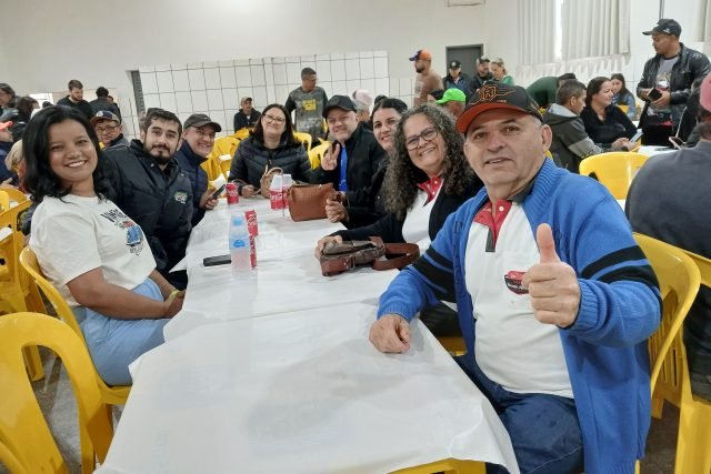 Foto do encontro ENCONTRO DE FUSCAS E VEÍCULOS ANTIGOS DE IVINHEMA, Ivinhema/MS