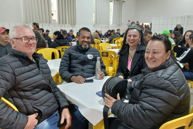 Foto do encontro ENCONTRO DE FUSCAS E VEÍCULOS ANTIGOS DE IVINHEMA, Ivinhema/MS